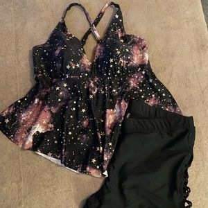 Torrid 2 Piece Celestial Swim Tankini top and Lattice Swim Shorts set Size 3♥️
